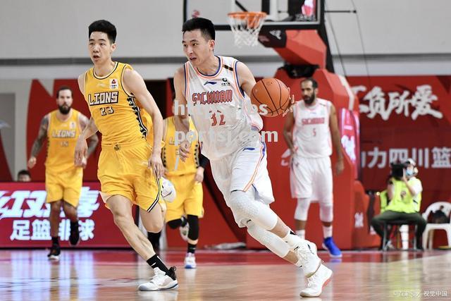 bsports体育-CBA宣布停赛后球员如何应对？网友呼吁支持_cba宣布停赛后球员如何应对?网友呼吁支持球队