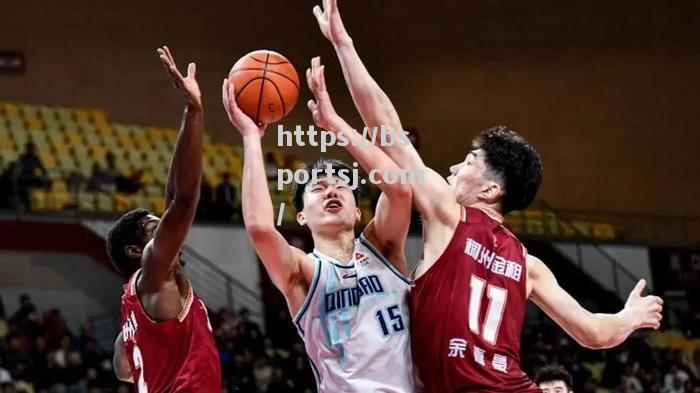 bsports体育-CBA联赛战罢一轮山东队暂列榜首，广东队防线失守后摔至第三_