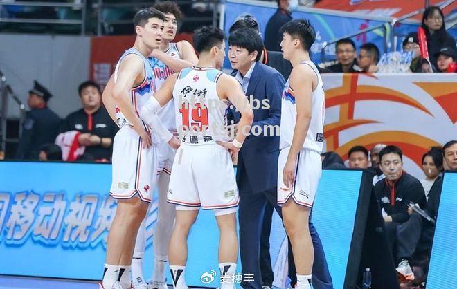 bsports体育-新疆男篮迎来两连胜，球队士气高涨